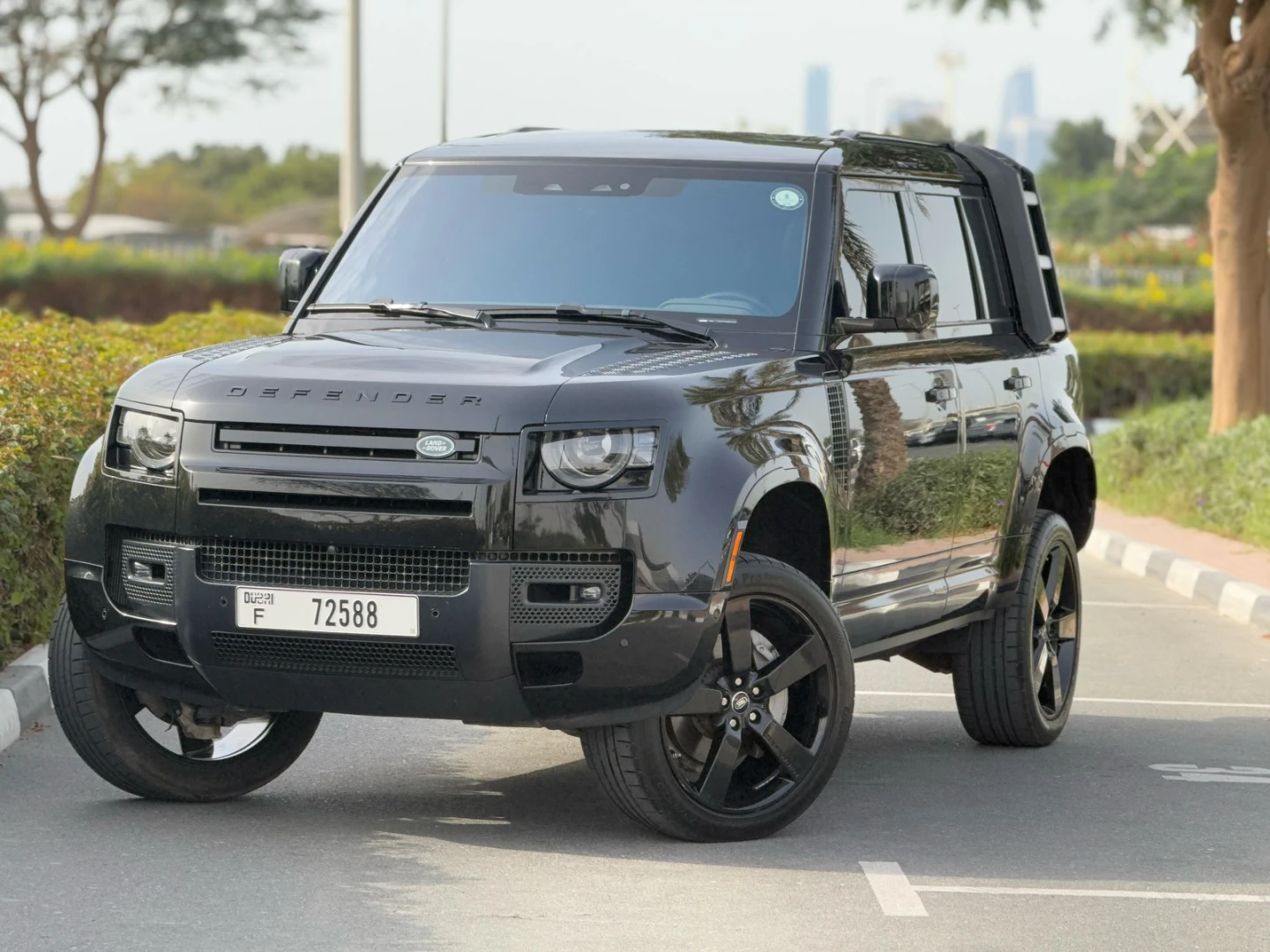 Range Rover Land 2021 - Luxury Car thumbnail NaN