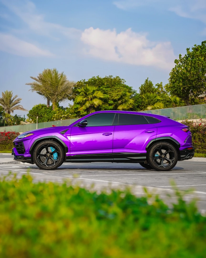 Lamborghini URUS 2022 - SUV thumbnail NaN