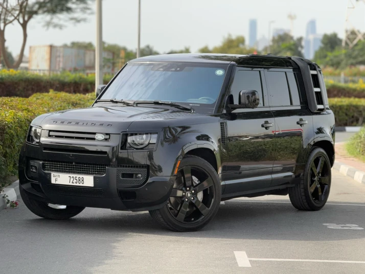 Rent Land Rover Defender V6 2021 - undefined