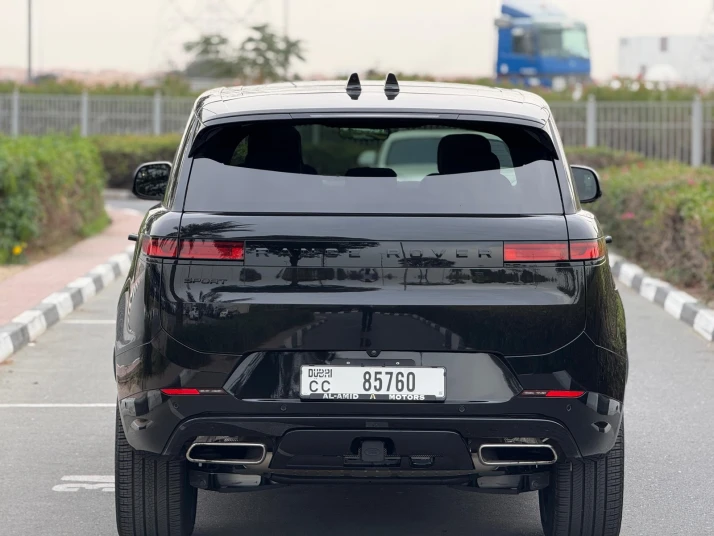 Rent Land Rover Range Rover Sport 2025 Black - undefined