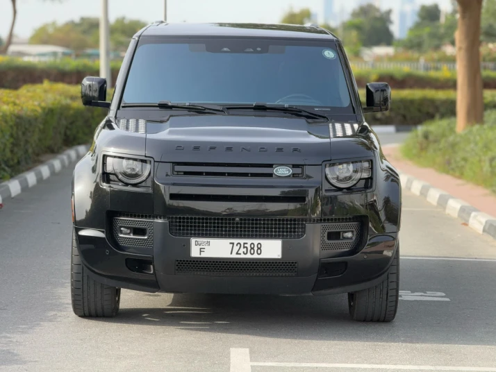 Rent Land Rover Defender V6 2021 - undefined