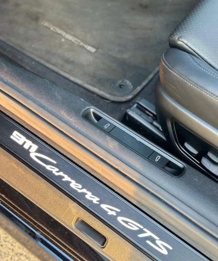 Rent Porsche 911 Carrera 2024 in Dubai - undefined