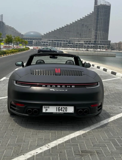 Porsche 911 Carrera S Black 2024 - undefined